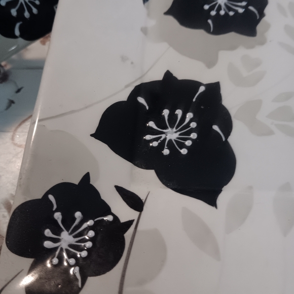 Homegoods - Picture 3 of 6